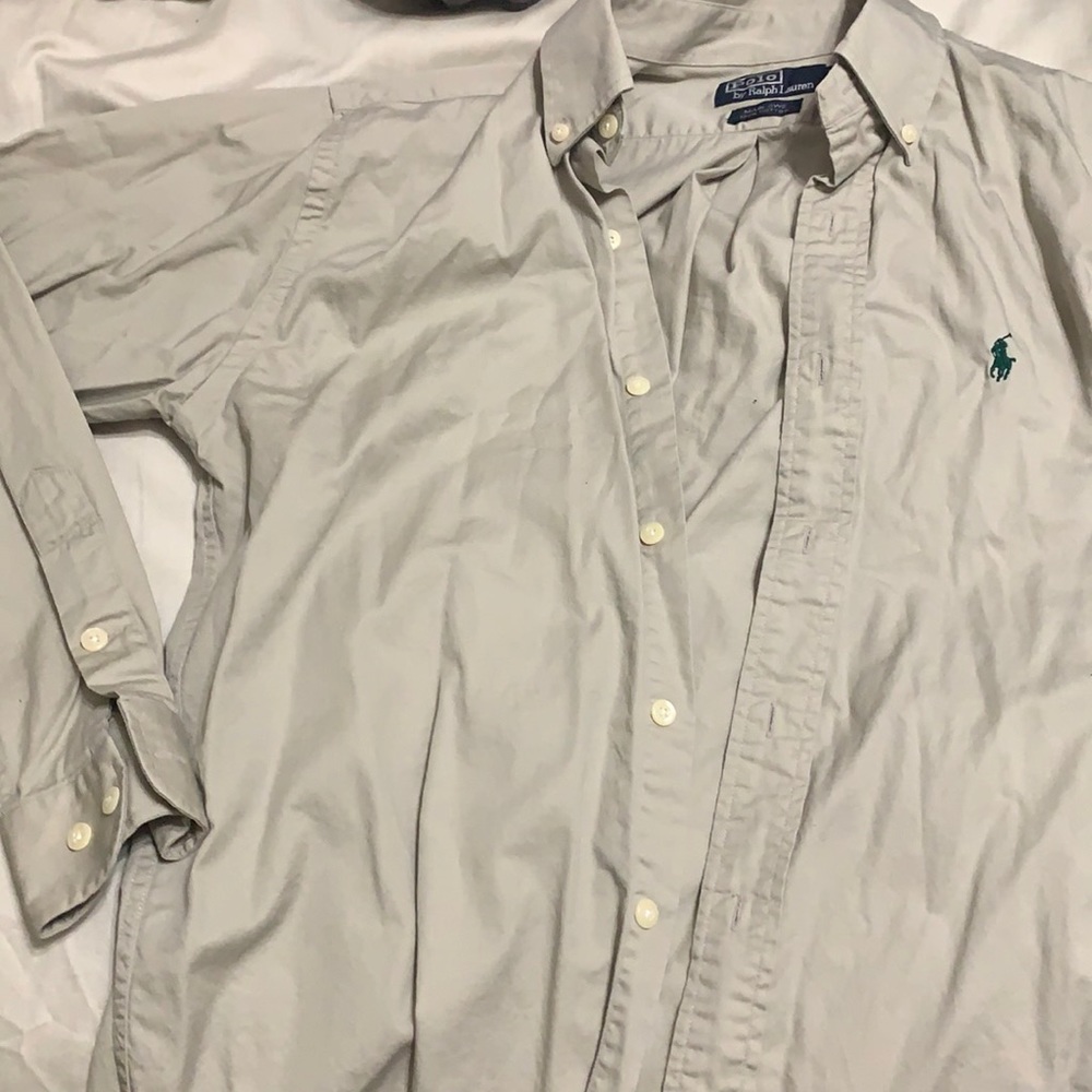 Ralph Lauren button down size S